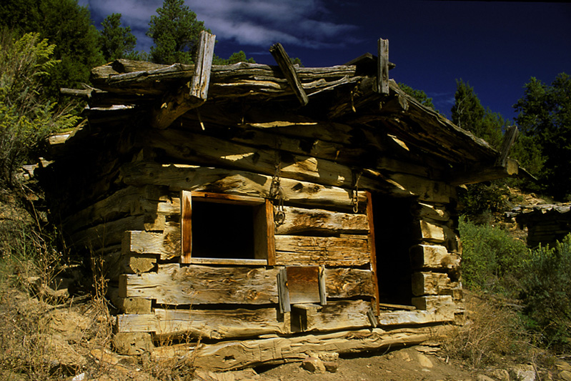 Frontier cabin work .psd 2